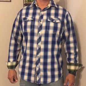 Large Fitted Plaid Button Down